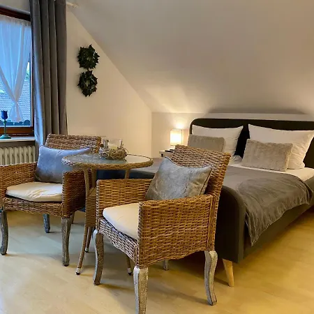 Haus Im Arnikagrund - Ferienwohnung&privatzimmer *